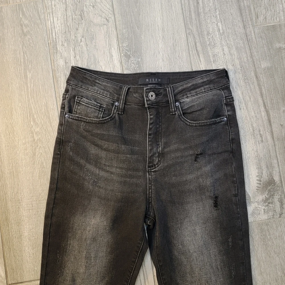 Risen High Rise Distressed Vintage Washed Black Skinny Jeans 27/5